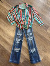 Load image into Gallery viewer, Aztec Button Up Top
